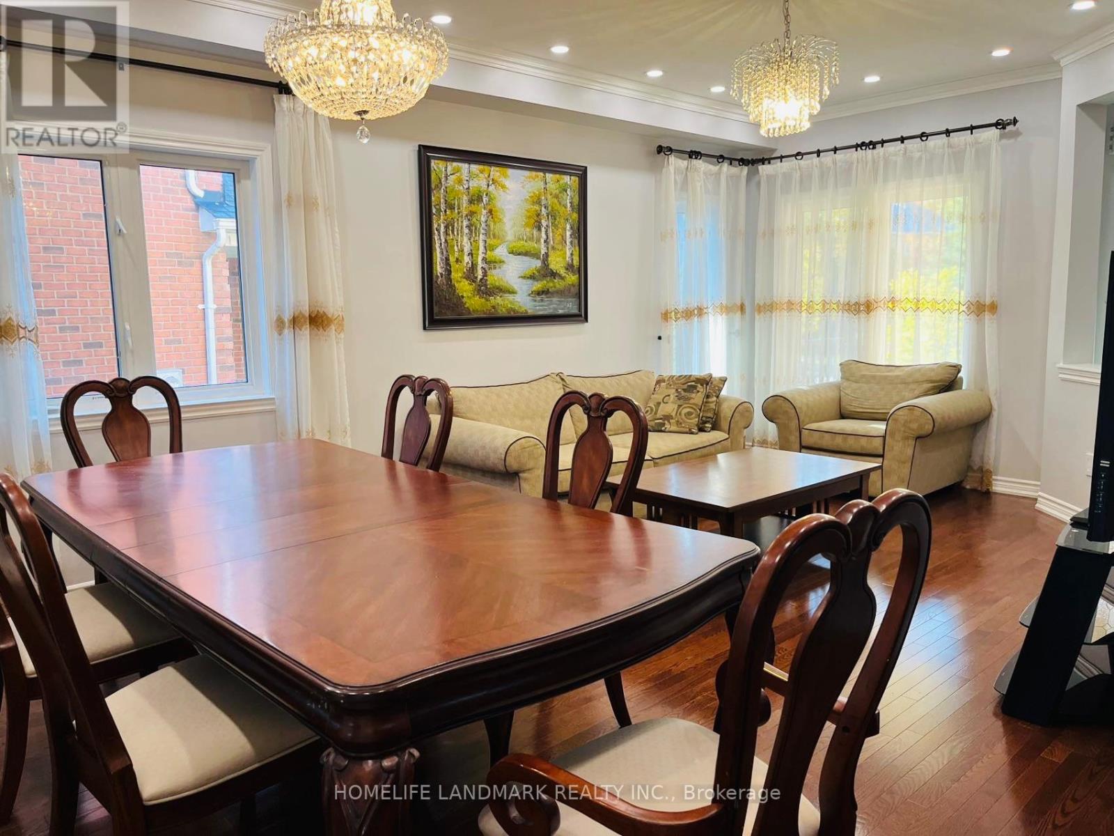 46 Durango Drive, Richmond Hill, Ontario  L4S 2W5 - Photo 6 - N12511088