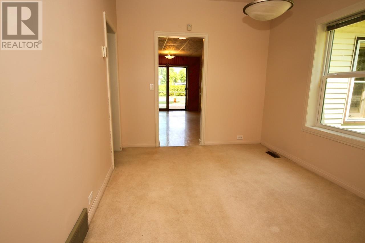 37 Jessie St, Emo, Ontario  P0W 1E0 - Photo 12 - TB251837