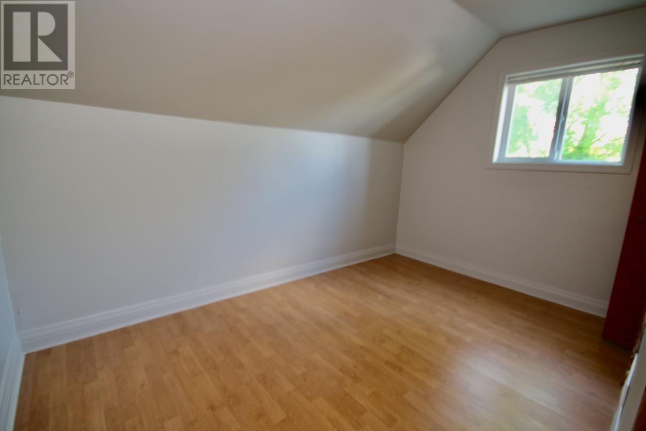 37 Jessie St, Emo, Ontario  P0W 1E0 - Photo 16 - TB251837