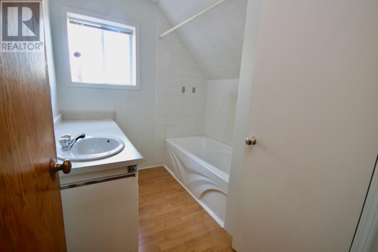 37 Jessie St, Emo, Ontario  P0W 1E0 - Photo 21 - TB251837