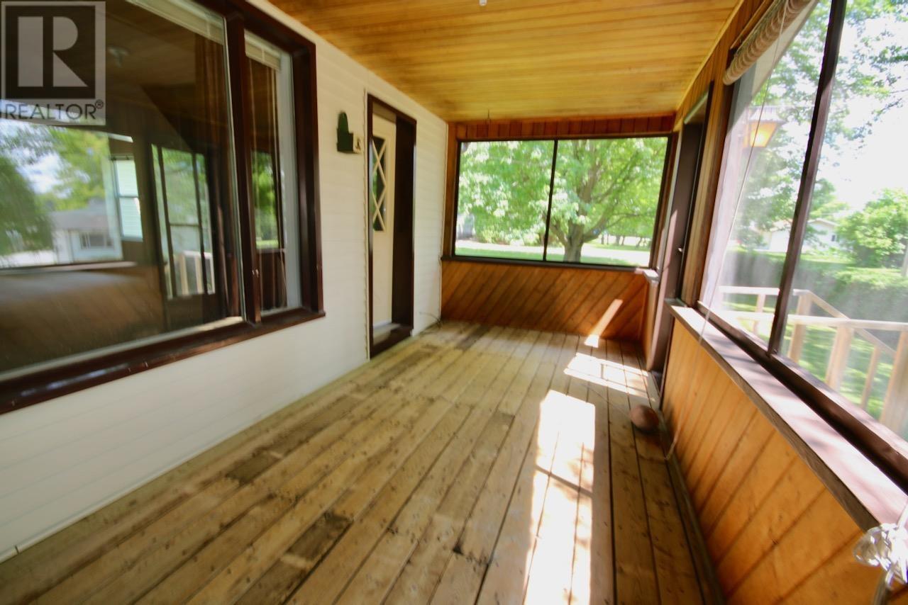 37 Jessie St, Emo, Ontario  P0W 1E0 - Photo 4 - TB251837