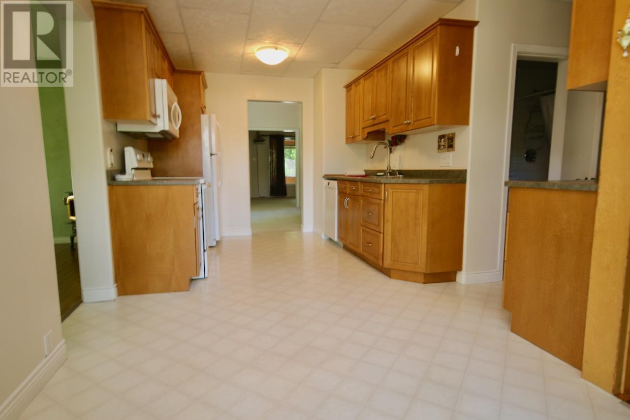 37 Jessie St, Emo, Ontario  P0W 1E0 - Photo 8 - TB251837