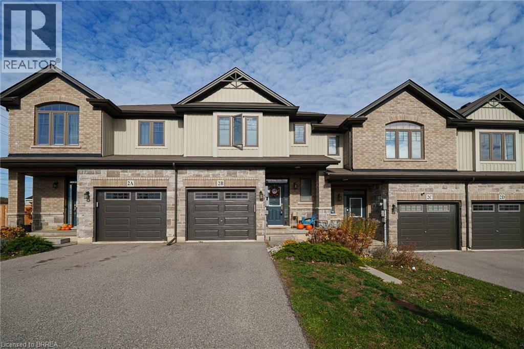 2B VIC CHAMBERS Place, paris, Ontario