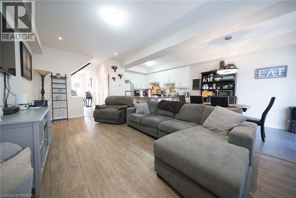 2b Vic Chambers Place, Paris, Ontario  N3L 0E7 - Photo 7 - 40785715