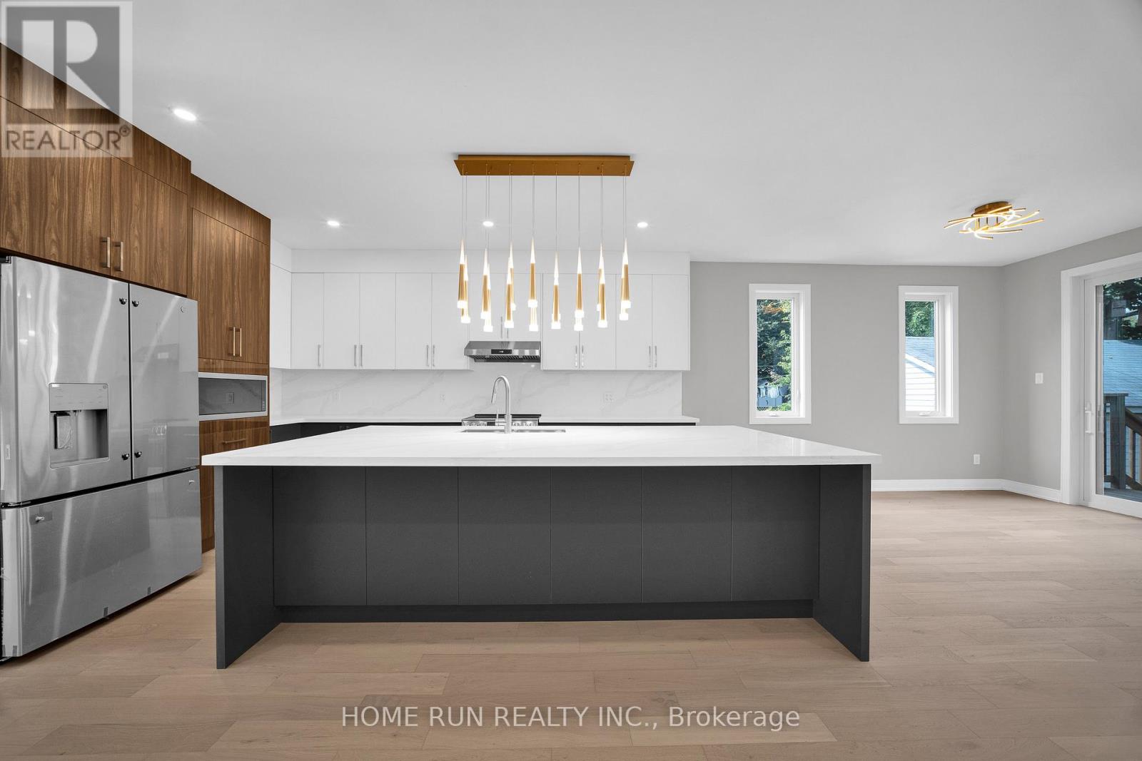 297 Dovercourt Avenue, Ottawa, Ontario  K1Z 7H4 - Photo 6 - X12511412