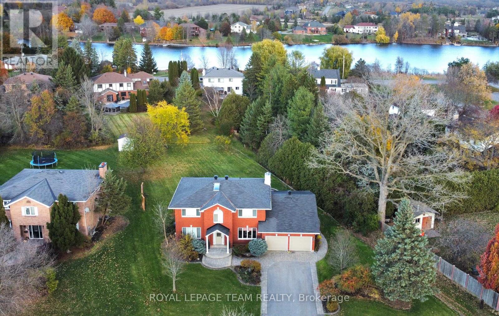 1105 CINDY HILL CRESCENT, Ottawa, Ontario