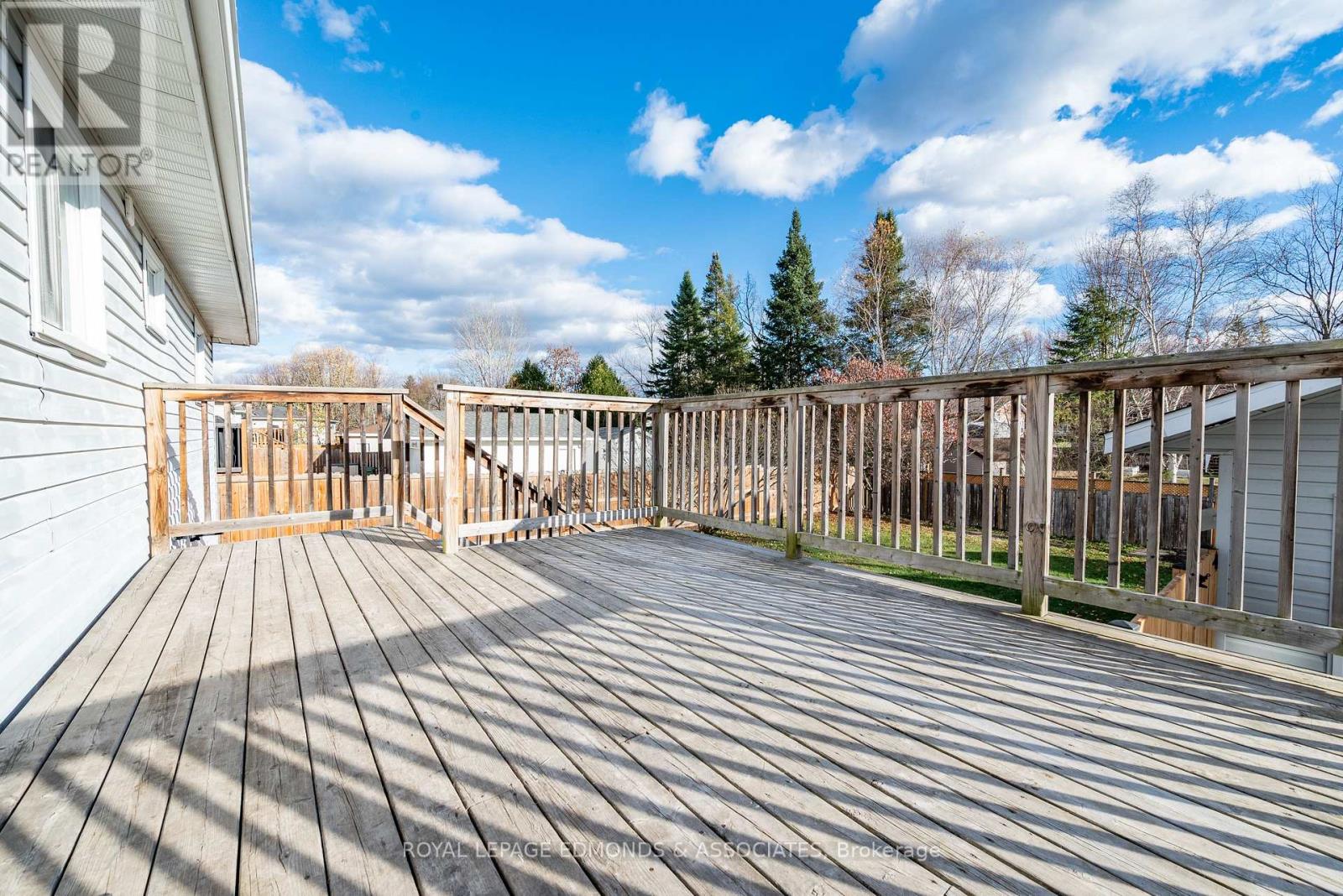 4 Craig Place, Petawawa, Ontario  K8H 3L3 - Photo 26 - X12511392