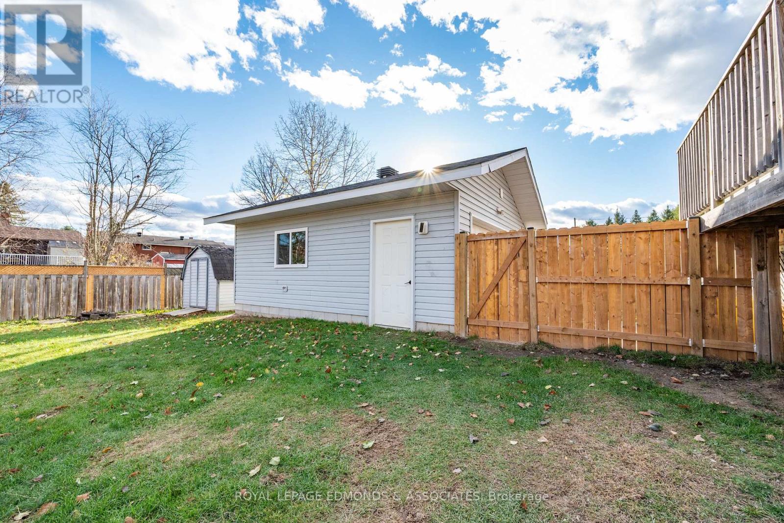 4 Craig Place, Petawawa, Ontario  K8H 3L3 - Photo 30 - X12511392