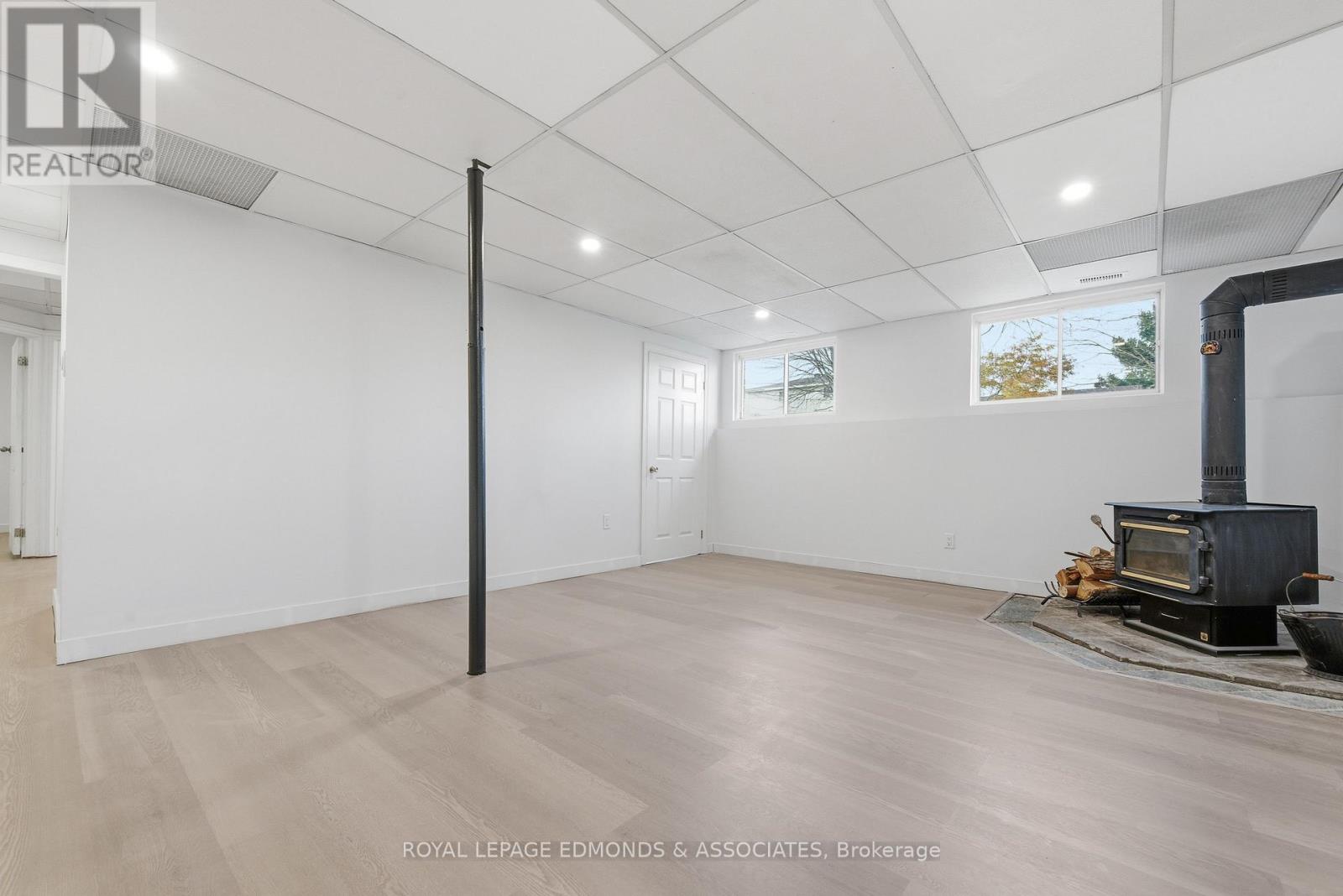 4 Craig Place, Petawawa, Ontario  K8H 3L3 - Photo 36 - X12511392