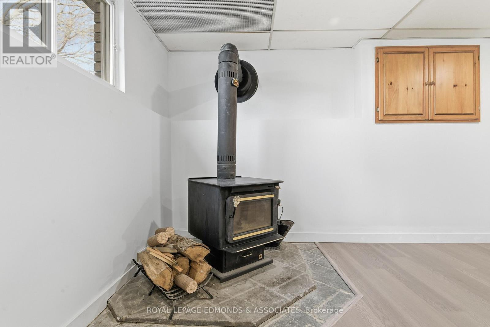 4 Craig Place, Petawawa, Ontario  K8H 3L3 - Photo 38 - X12511392