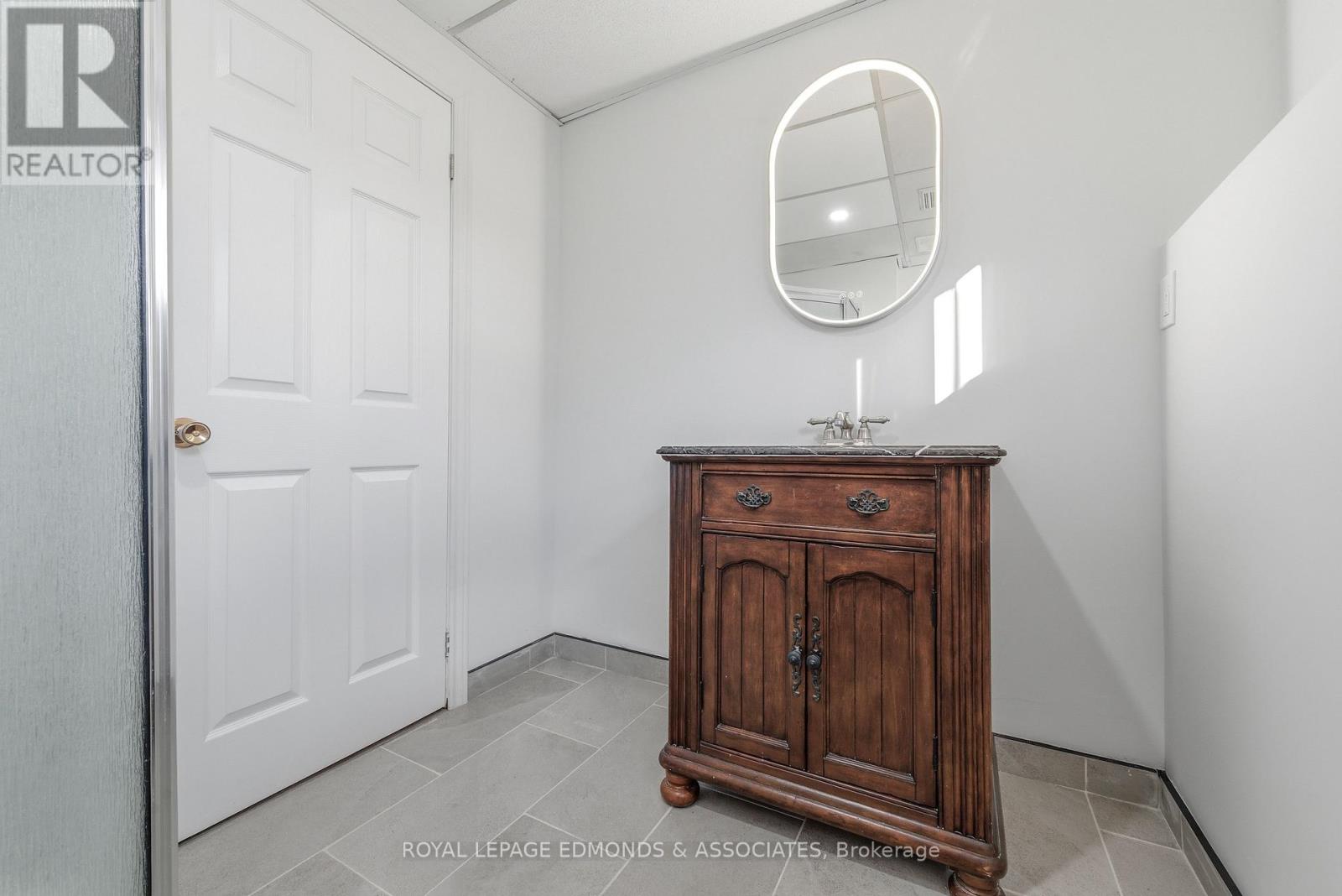 4 Craig Place, Petawawa, Ontario  K8H 3L3 - Photo 42 - X12511392