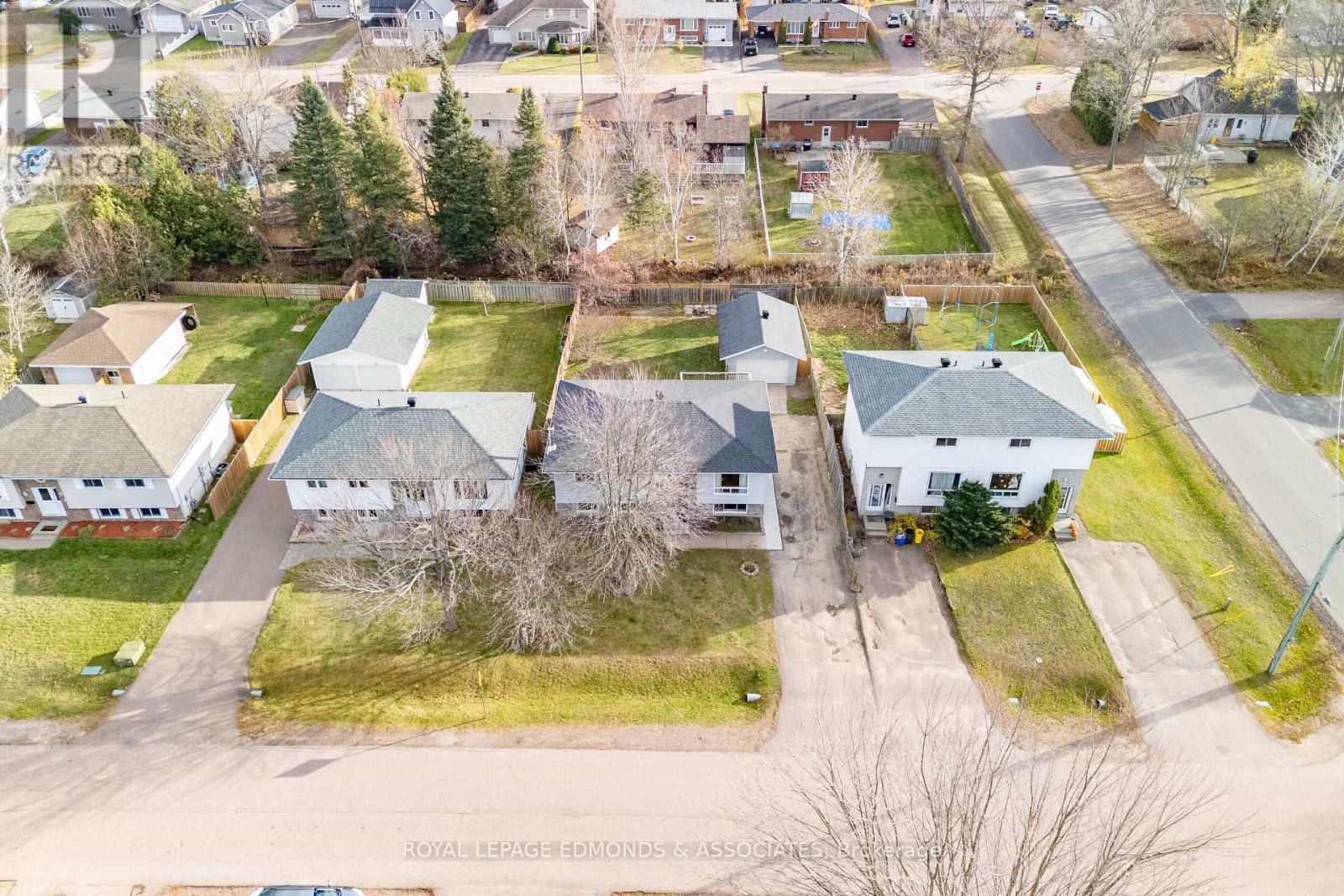 4 Craig Place, Petawawa, Ontario  K8H 3L3 - Photo 47 - X12511392