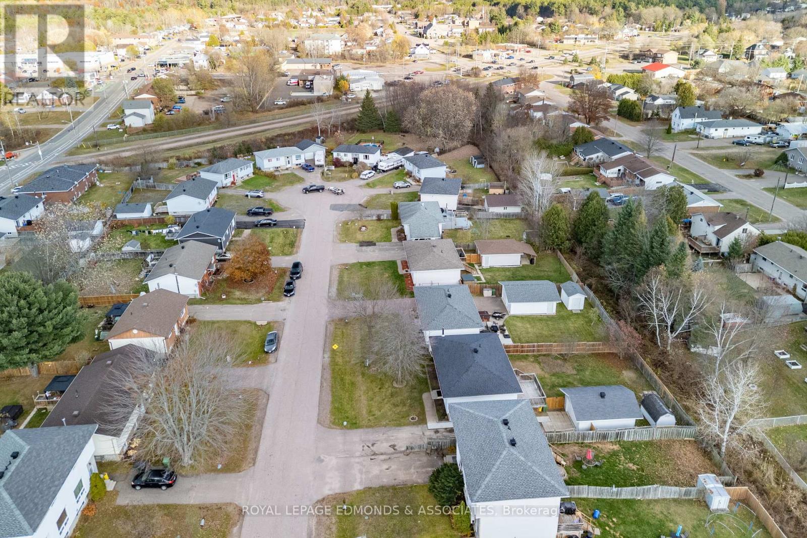 4 Craig Place, Petawawa, Ontario  K8H 3L3 - Photo 50 - X12511392