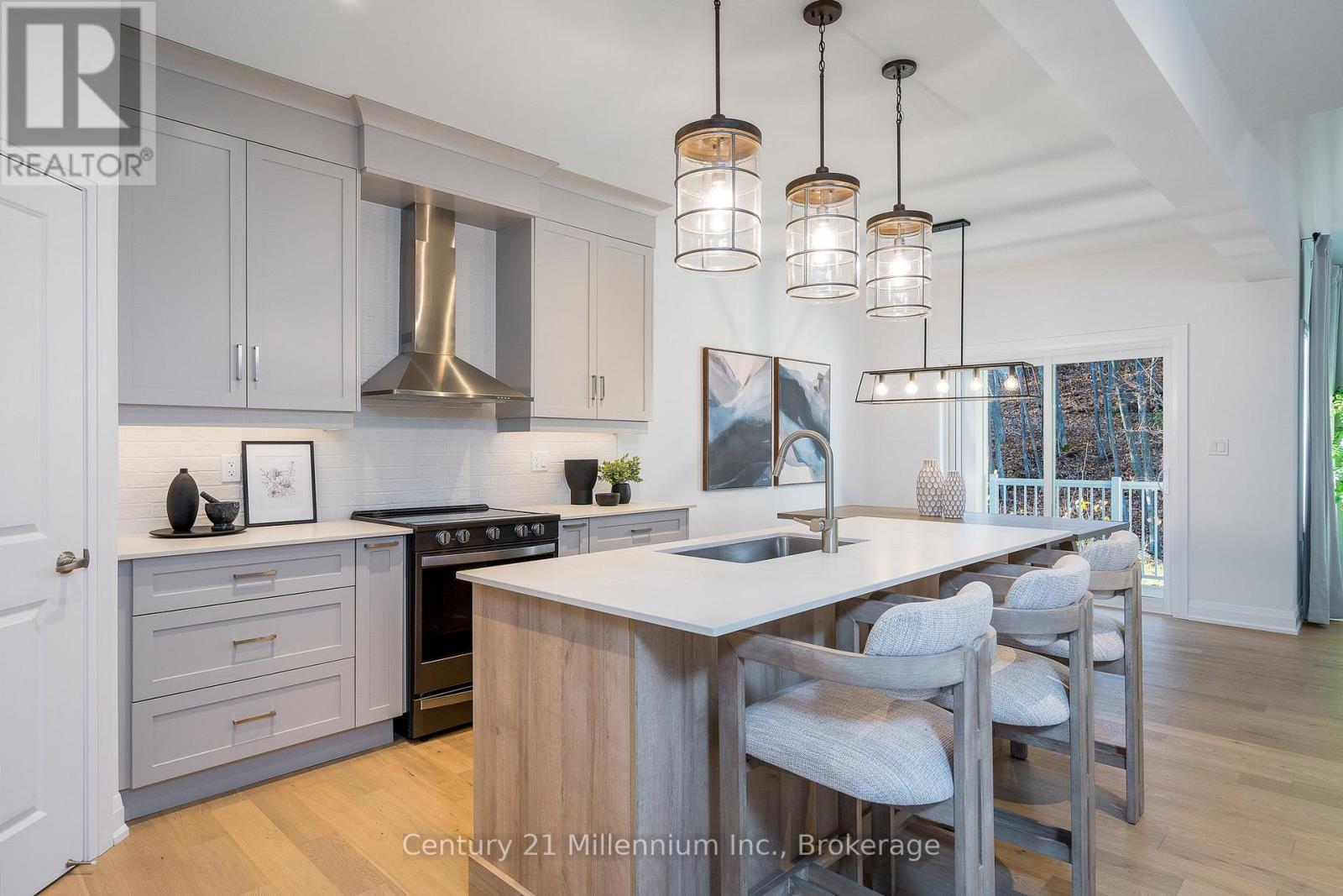 120 Schooners Lane, Blue Mountains, Ontario  N0H 2P0 - Photo 5 - X12504126