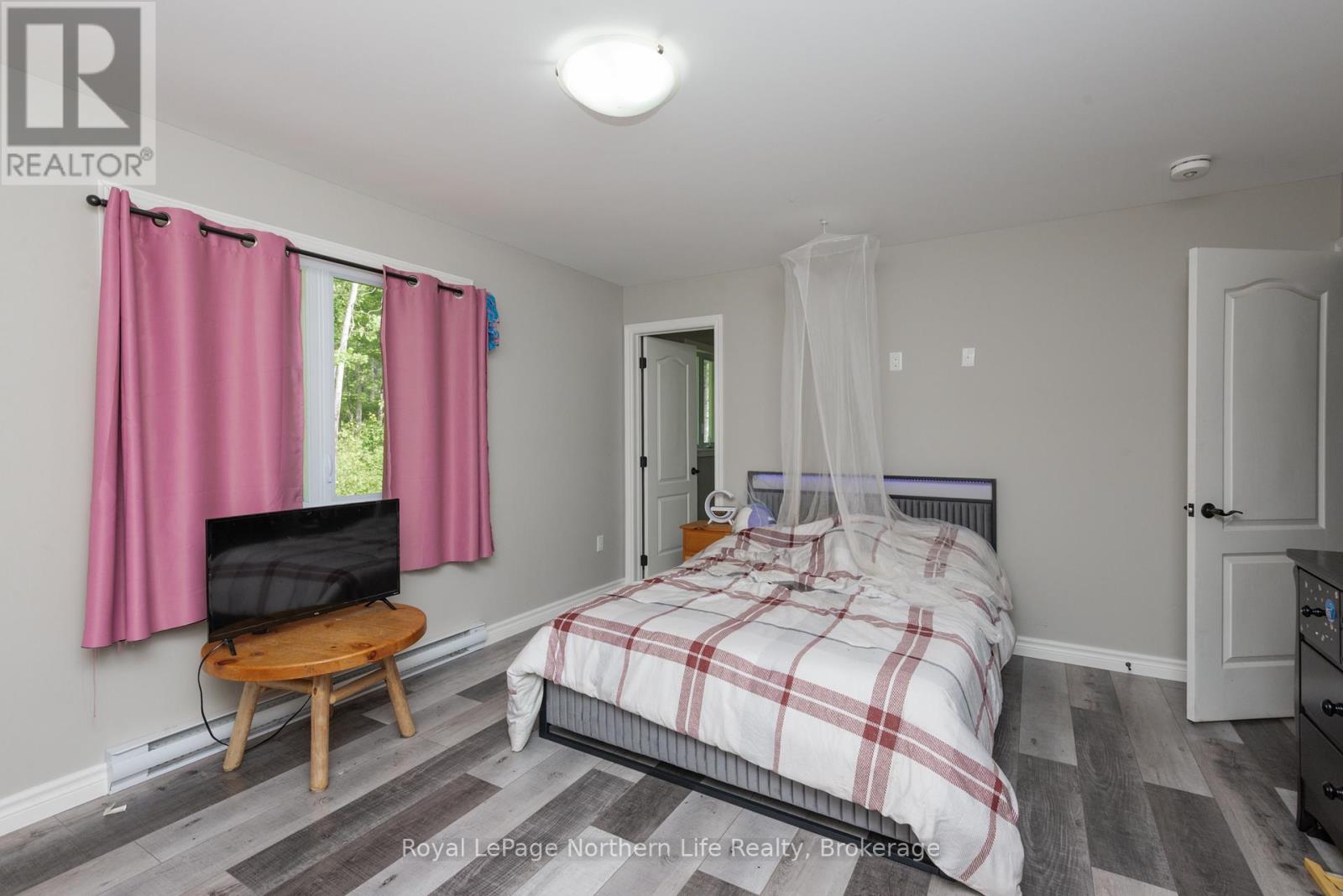 522 Hart Road, Callander, Ontario P0H 1H0 - Photo 22 - X12511418