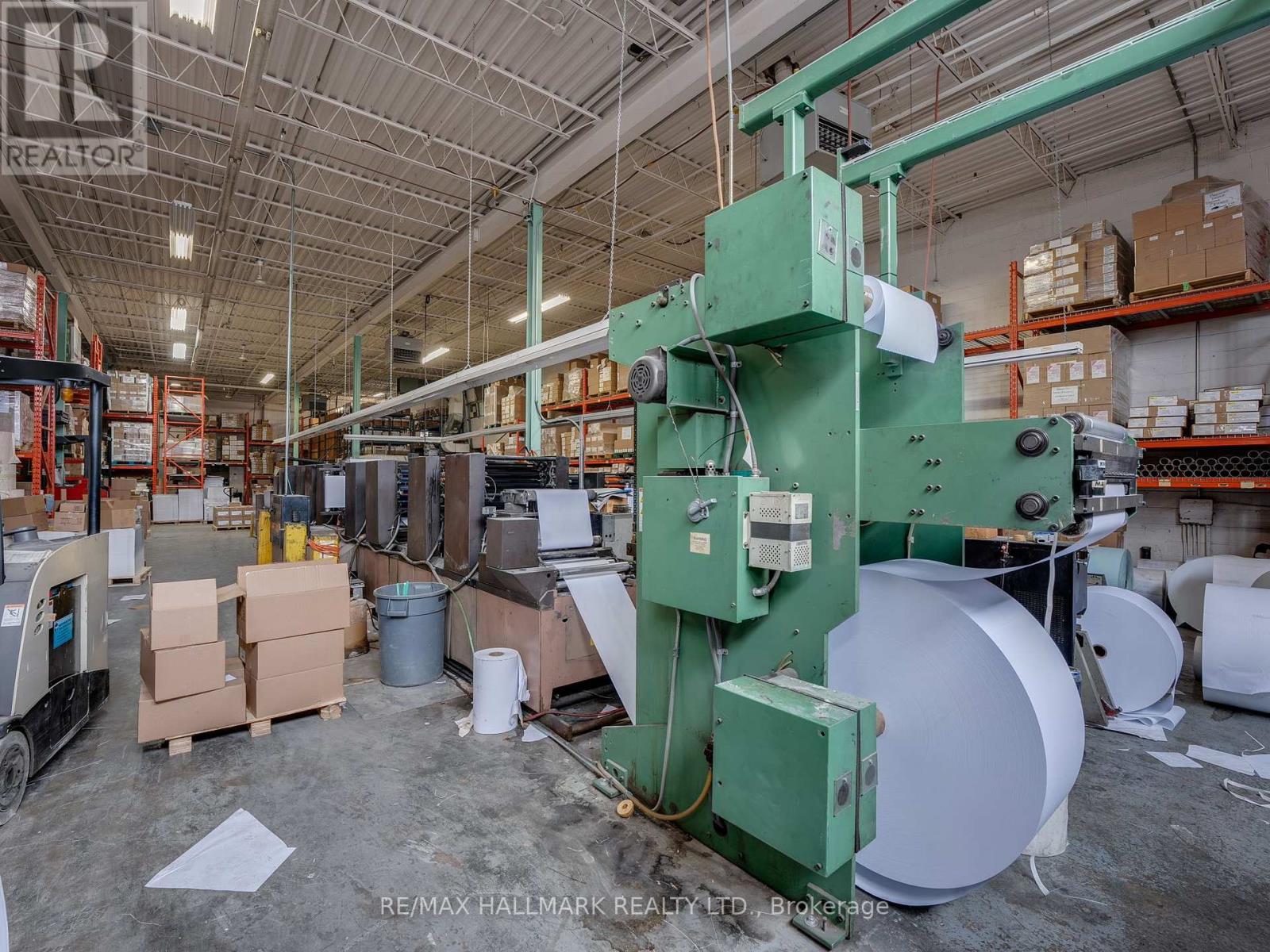 230 Eddystone Avenue, Toronto, Ontario M3N 1H7 - Photo 27 - W12511212