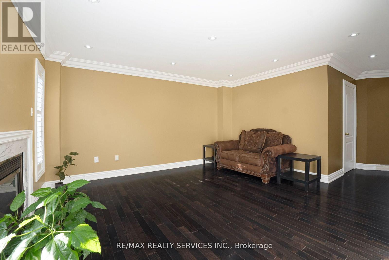 14 Foxmere Road, Brampton, Ontario  L7A 1S6 - Photo 14 - W12511214