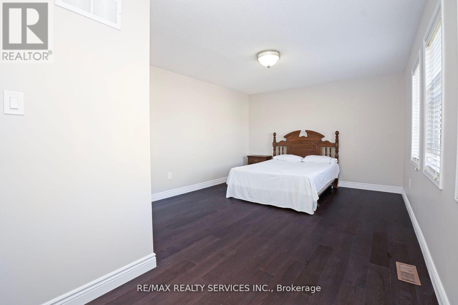 14 Foxmere Road, Brampton, Ontario  L7A 1S6 - Photo 23 - W12511214