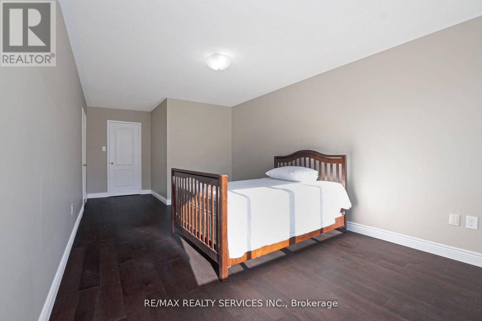 14 Foxmere Road, Brampton, Ontario  L7A 1S6 - Photo 34 - W12511214