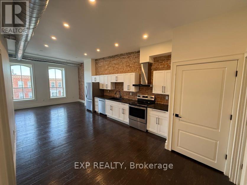 3 - 172 Broadway, Orangeville, Ontario  L9W 1K3 - Photo 2 - W12511274