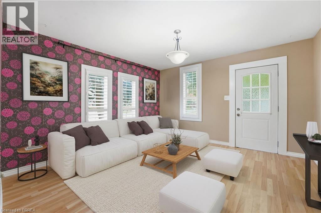 150 Catharine Avenue, Brantford, Ontario  N3T 1Y6 - Photo 2 - 40784989