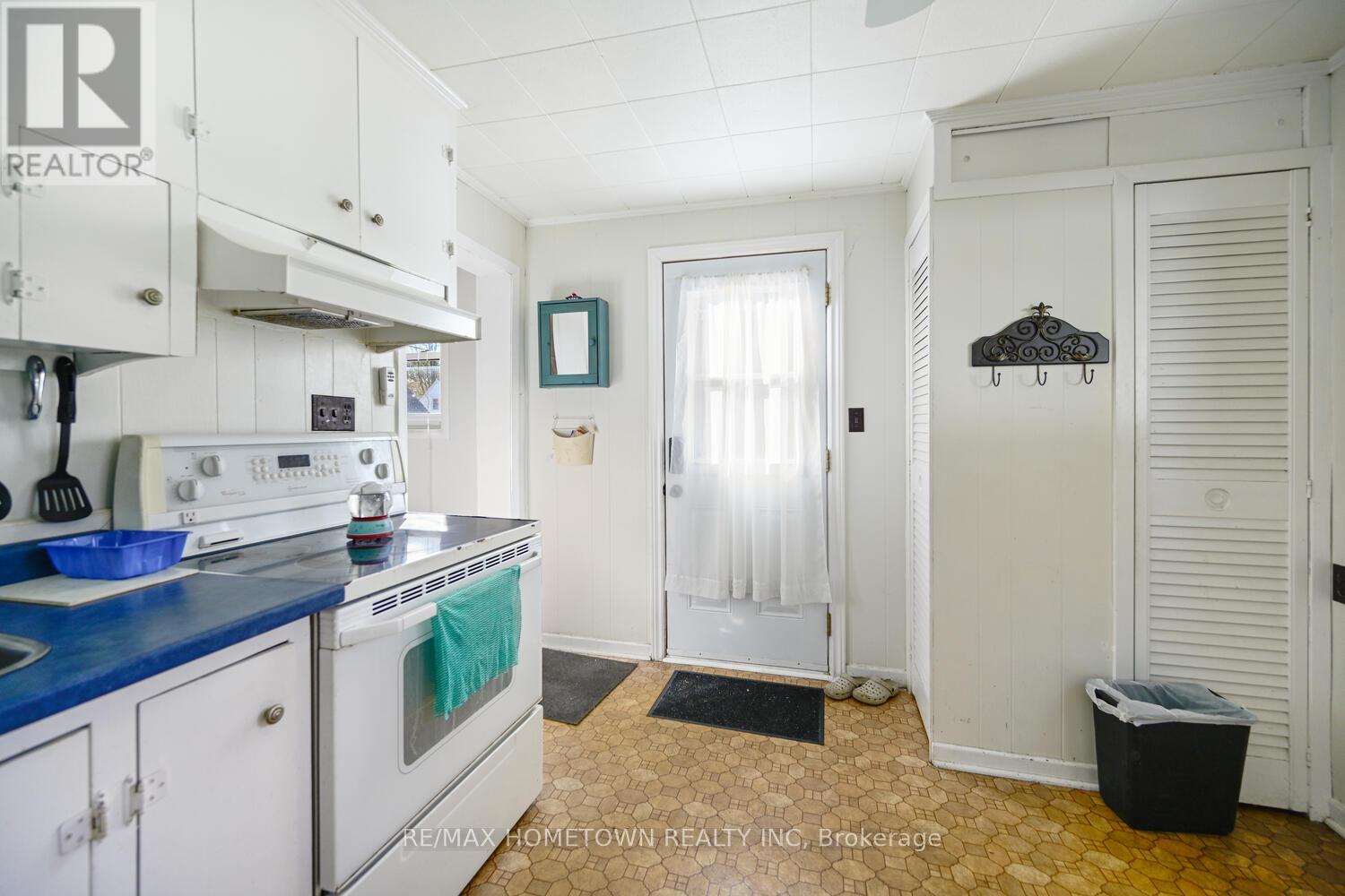 72 Havelock Street, Brockville, Ontario K6V 4M1 - Photo 26 - X12511416