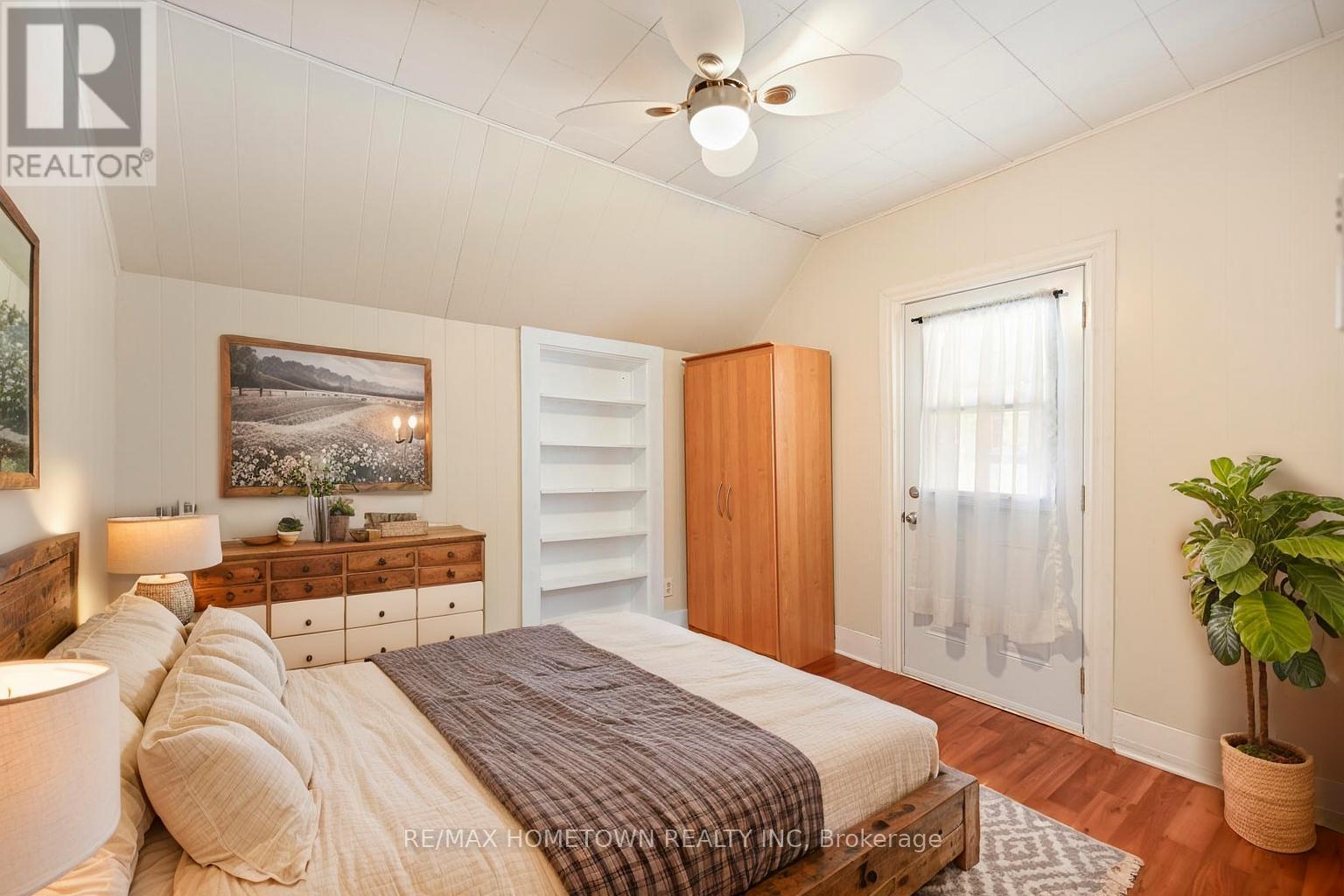 72 Havelock Street, Brockville, Ontario K6V 4M1 - Photo 35 - X12511416