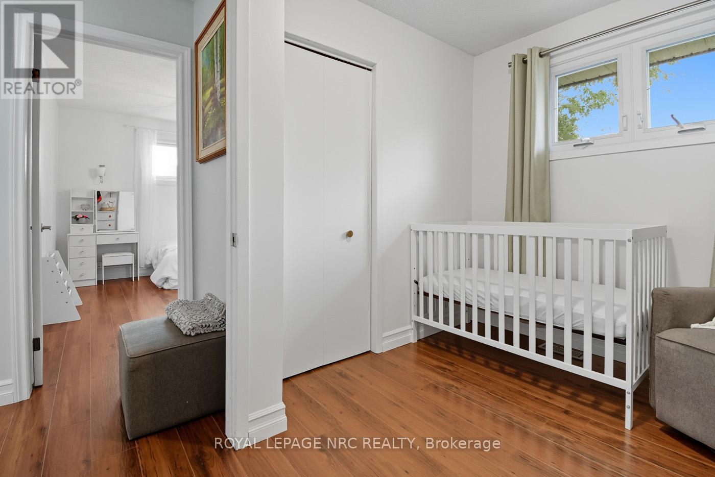 553 Wright Street, Welland, Ontario L3B 2K6 - Photo 12 - X12511388