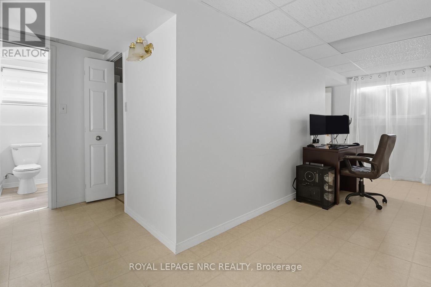 553 Wright Street, Welland, Ontario L3B 2K6 - Photo 21 - X12511388