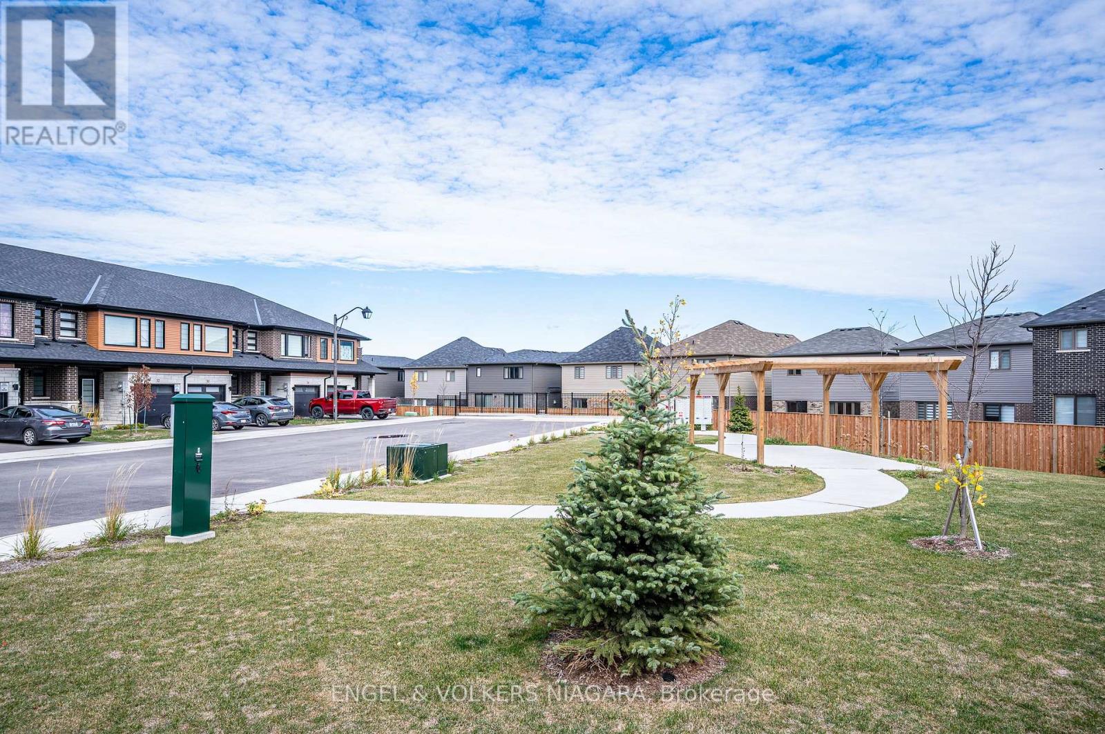 13 - 448 Blackburn Drive, Brantford, Ontario N3T 0X2 - Photo 23 - X12511410