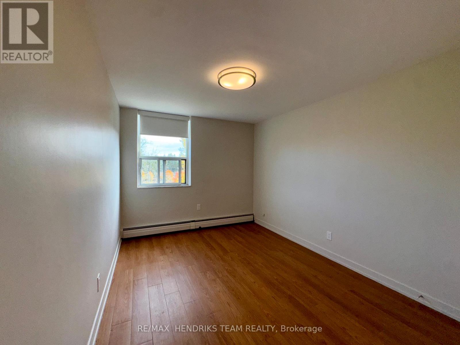 419 - 156 Fitch Street, Welland (Prince Charles), Ontario  L3C 4V6 - Photo 16 - X12511498