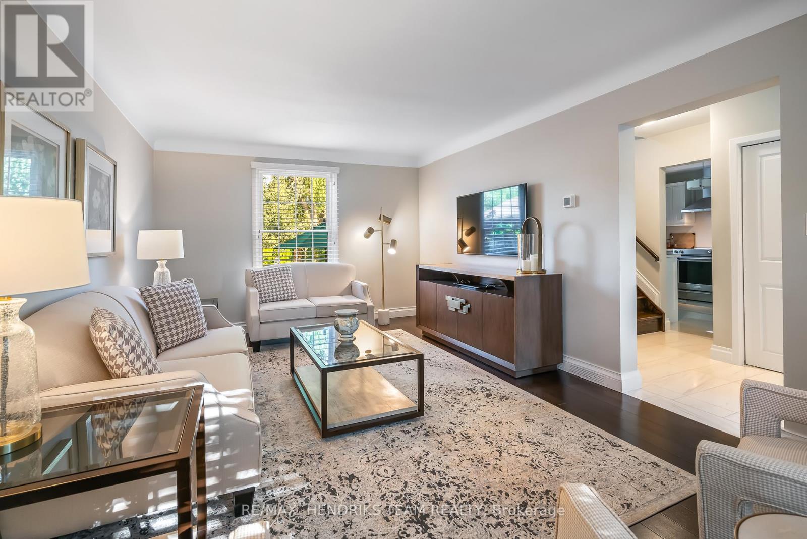 4 Upper Canada Drive, St. Catharines, Ontario L2N 3H4 - Photo 7 - X12511560