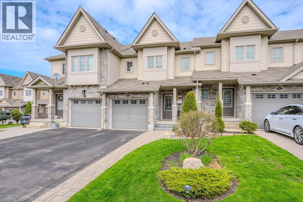 512 Northbrook Place, Kitchener, Ontario N2R 0A3 - Photo 2 - 40770929