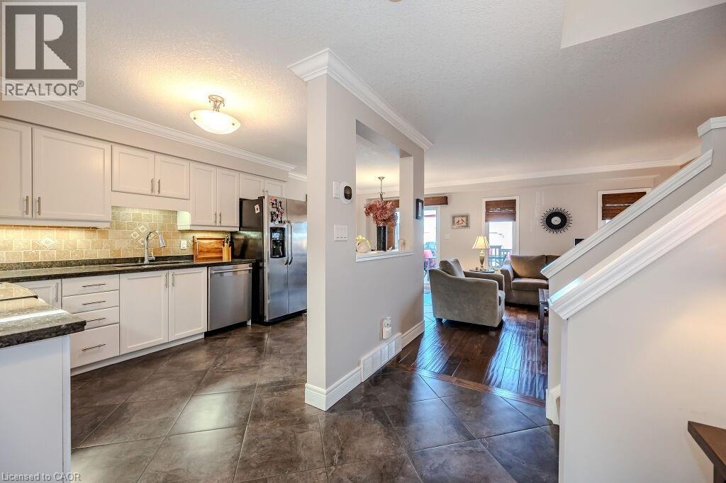 512 Northbrook Place, Kitchener, Ontario N2R 0A3 - Photo 7 - 40770929