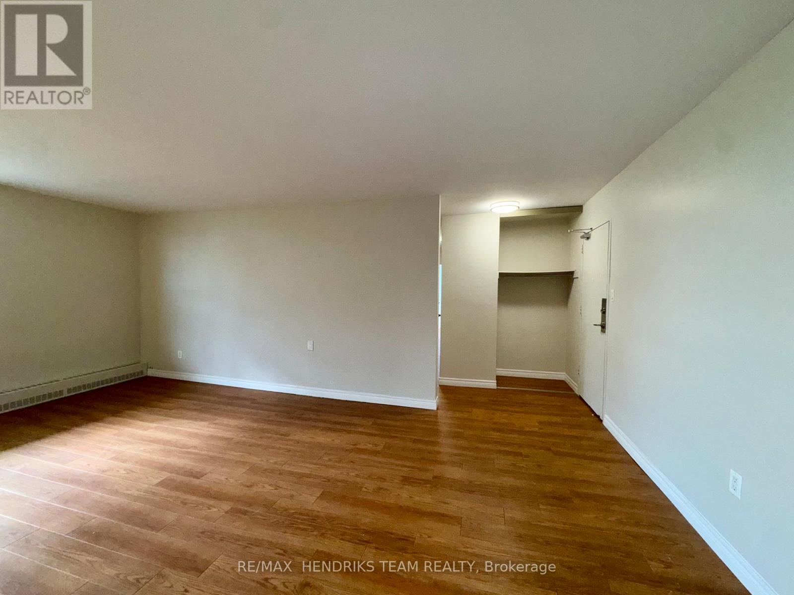 410 - 156 Fitch Street, Welland, Ontario L3C 4V6 - Photo 10 - X12511564