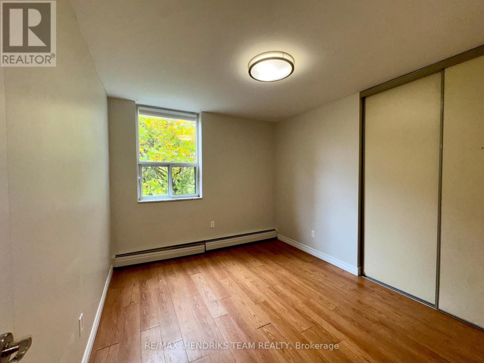 410 - 156 Fitch Street, Welland, Ontario L3C 4V6 - Photo 11 - X12511564