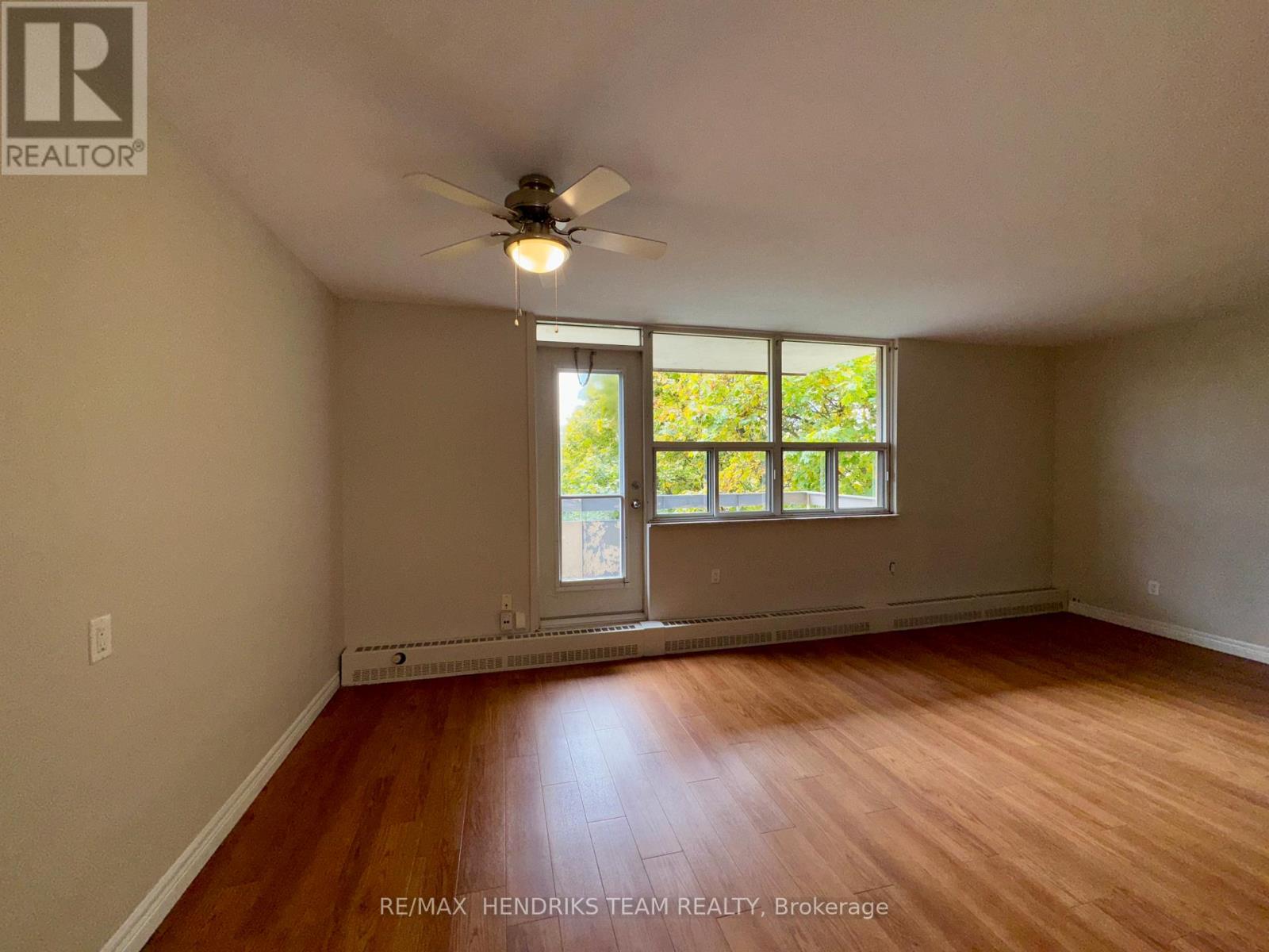 410 - 156 Fitch Street, Welland, Ontario L3C 4V6 - Photo 7 - X12511564