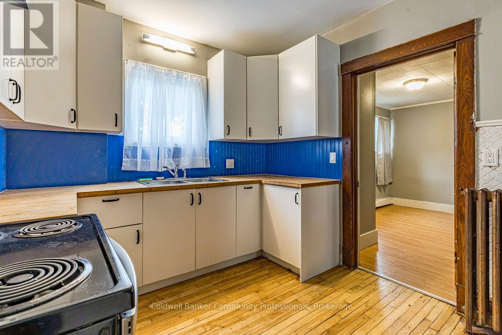 23 Avenue Place, Welland, Ontario L3B 4B2 - Photo 20 - X12511612