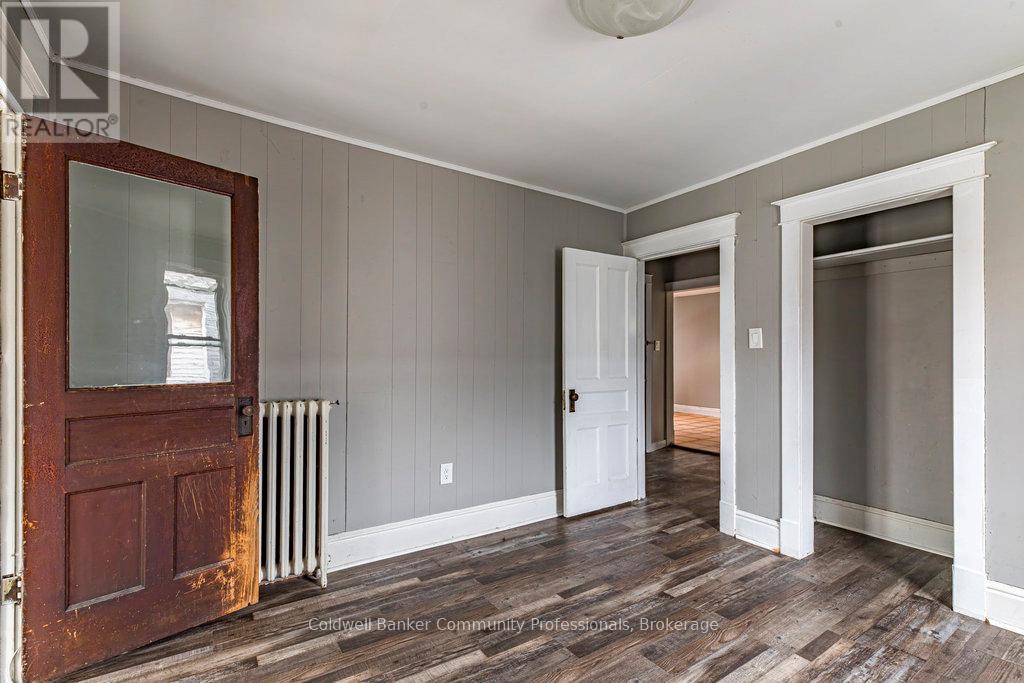 23 Avenue Place, Welland, Ontario L3B 4B2 - Photo 33 - X12511612