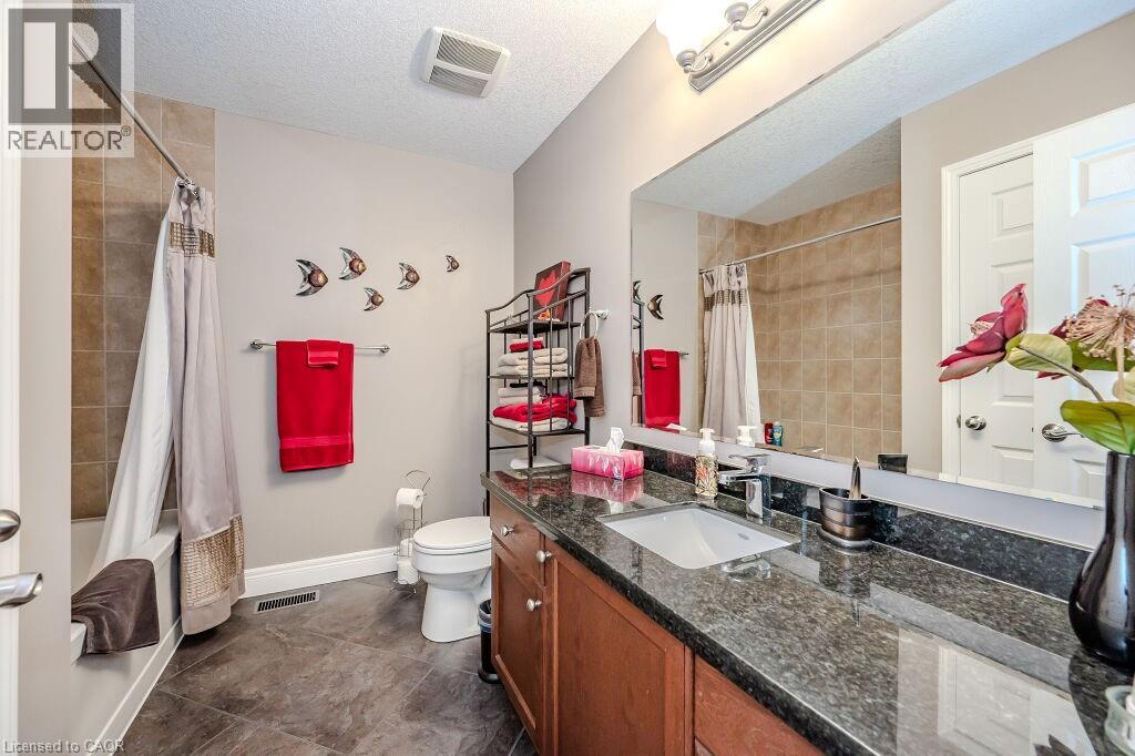 512 Northbrook Place, Kitchener, Ontario N2R 0A3 - Photo 28 - 40770929