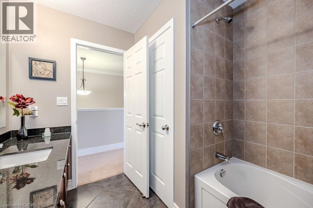 512 Northbrook Place, Kitchener, Ontario N2R 0A3 - Photo 29 - 40770929