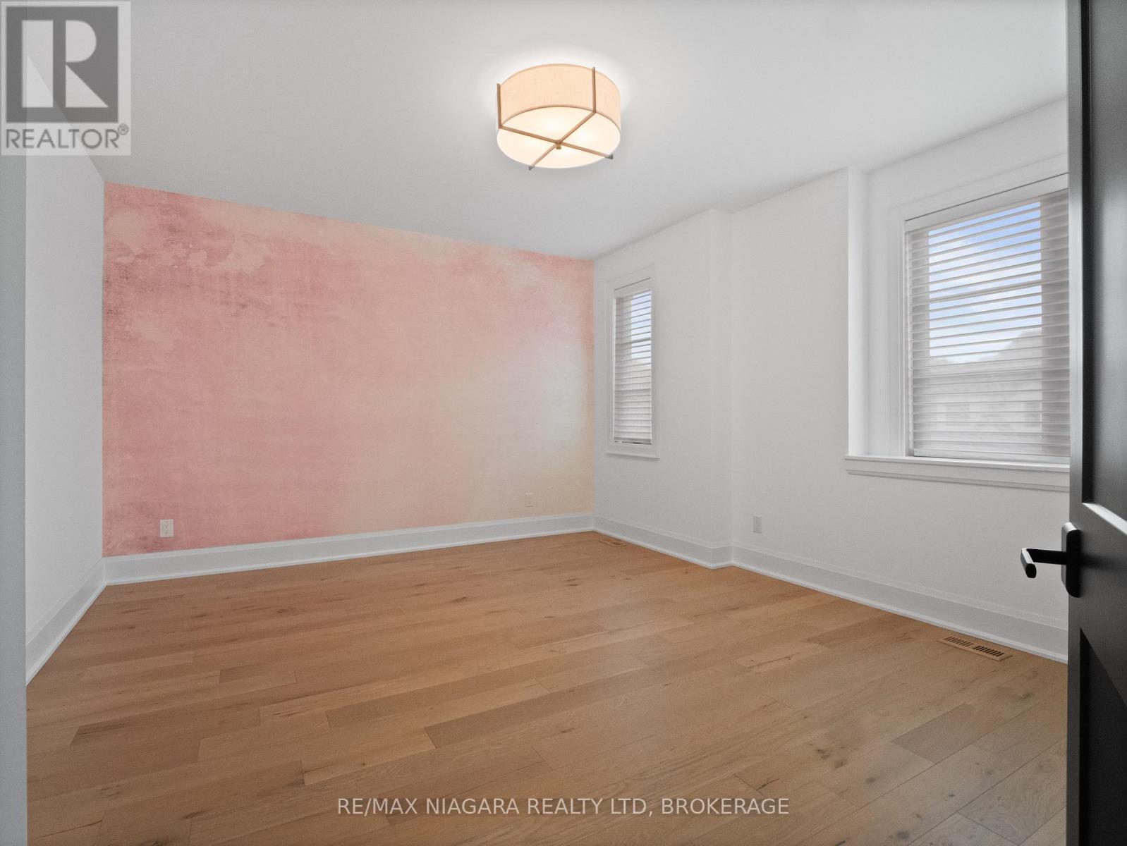 2317 Terravita Drive, Niagara Falls, Ontario L2J 0E9 - Photo 26 - X12511618