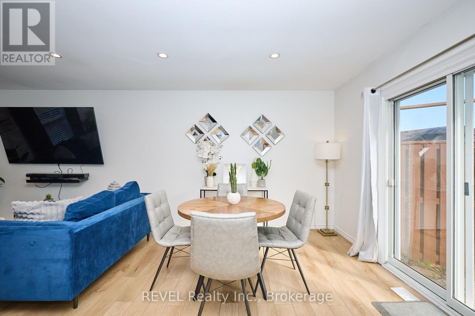 11 Newleaf Crescent, Welland (N. Welland), Ontario  L3C 6B4 - Photo 17 - X12511628