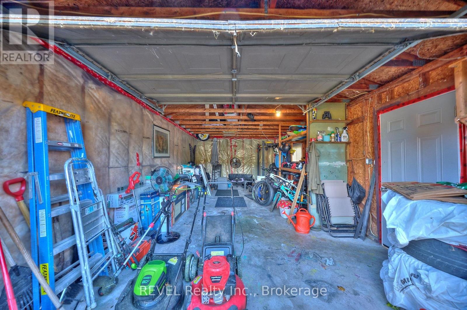 11 Newleaf Crescent, Welland (N. Welland), Ontario  L3C 6B4 - Photo 47 - X12511628