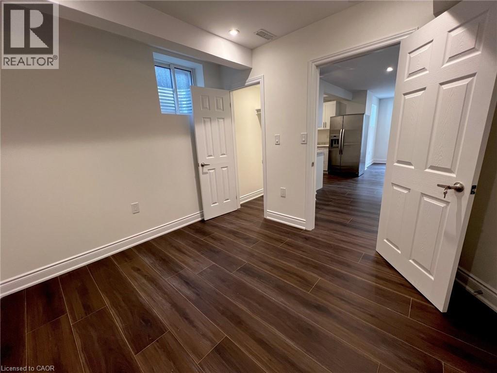 147 Bocelli Crescent Unit# Lower Level, Hamilton, Ontario  L0R 1P0 - Photo 8 - 40785625