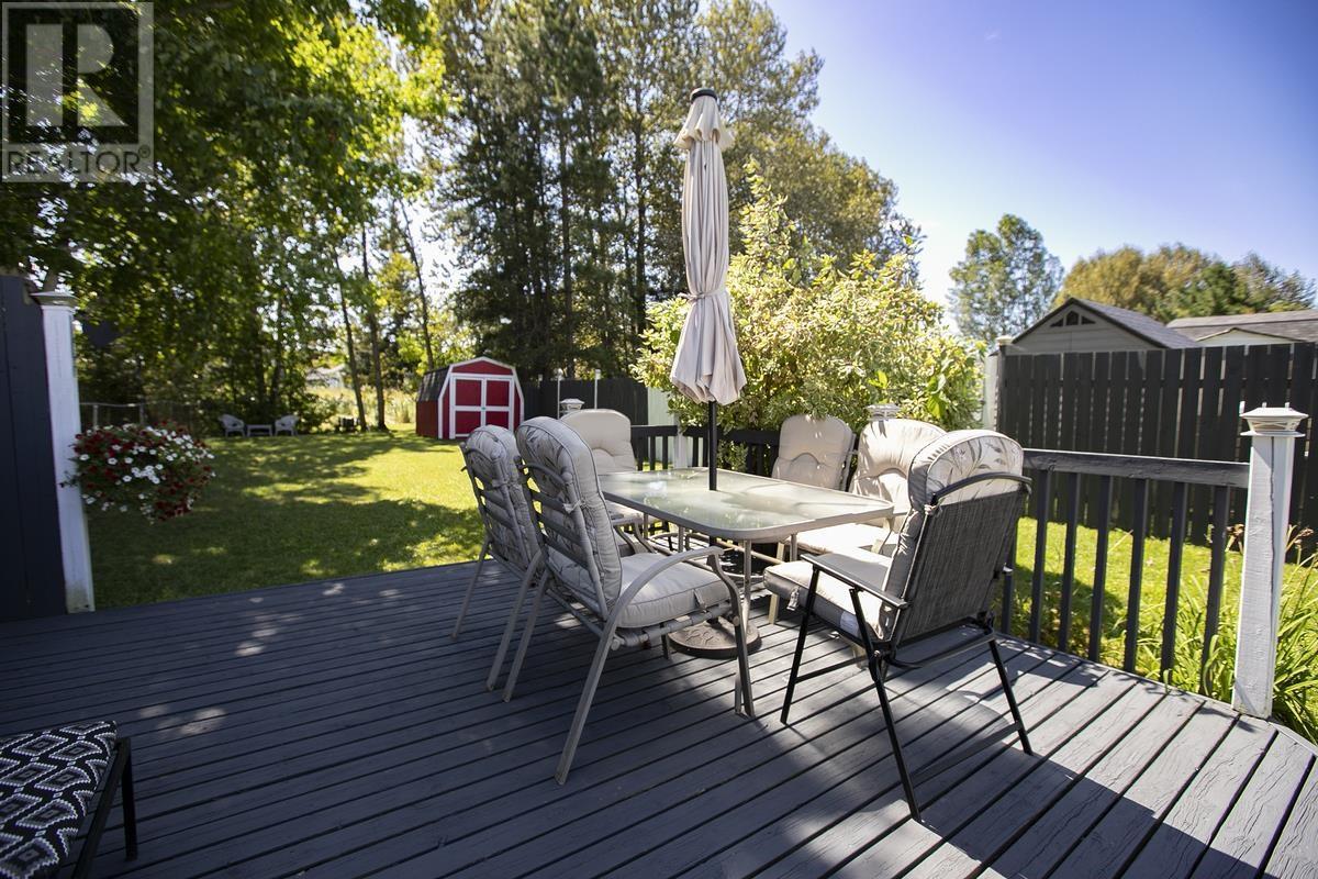 33 Breton Rd, Sault Ste. Marie, Ontario  P6B 5S9 - Photo 11 - SM252726