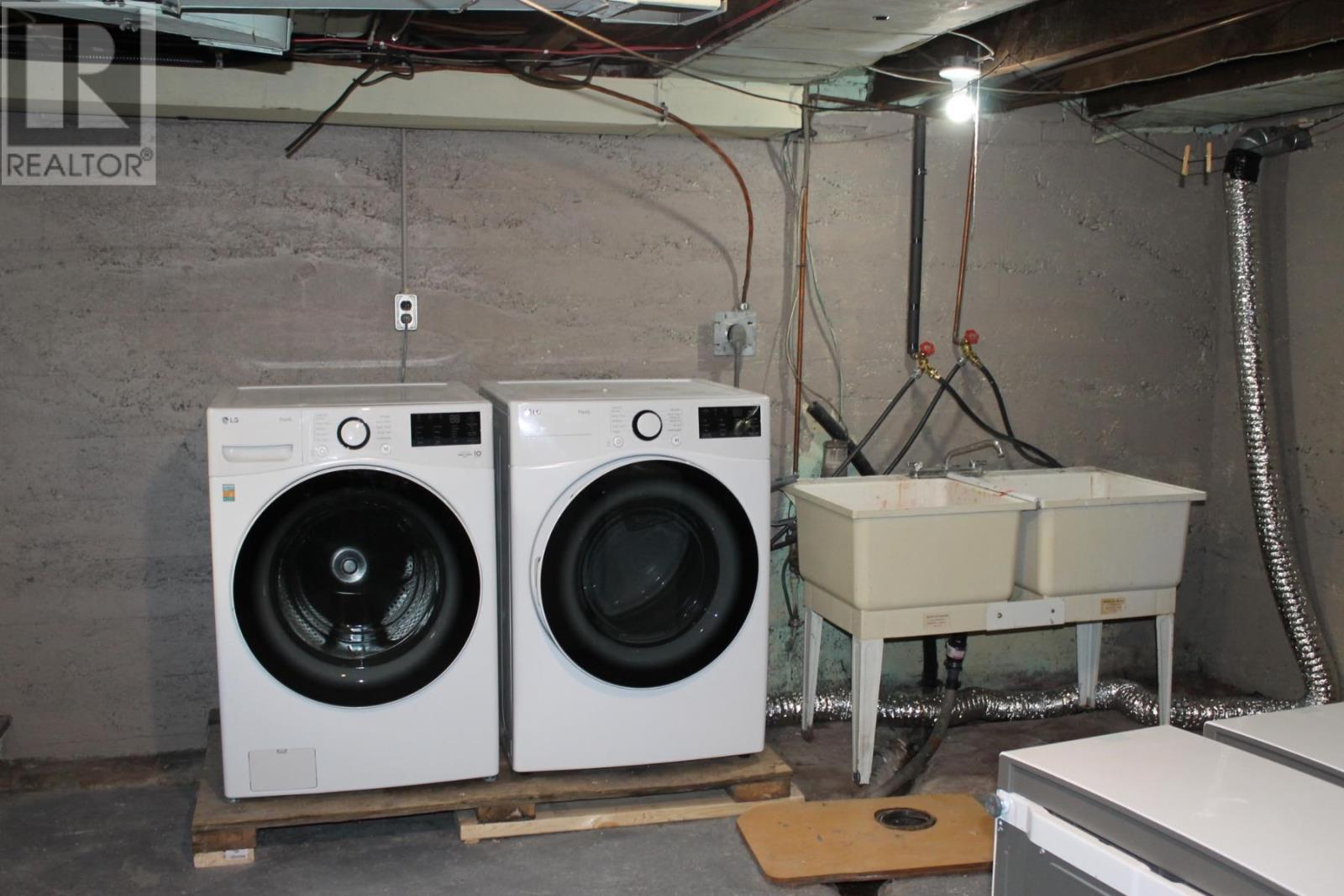 421 John St, Sault Ste. Marie, Ontario  P6C 3J8 - Photo 21 - SM252961