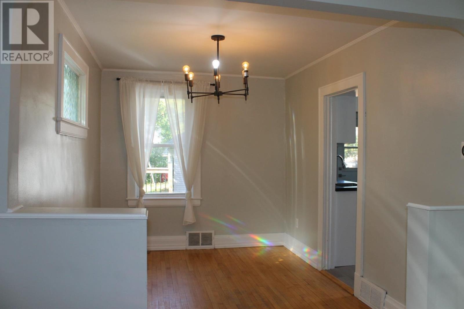 421 John St, Sault Ste. Marie, Ontario  P6C 3J8 - Photo 7 - SM252961