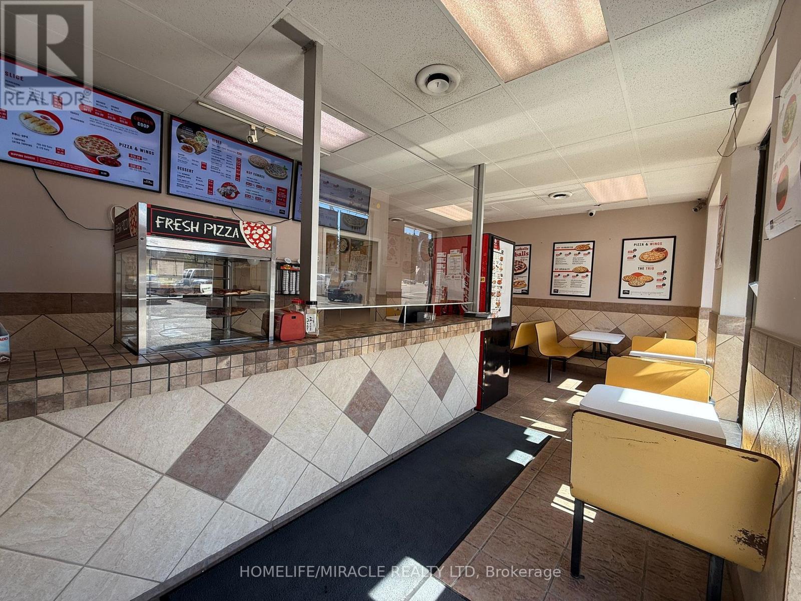 33 Colborne Street S, Norfolk, Ontario  N3Y 4H2 - Photo 2 - X12511218