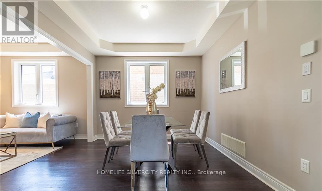 1029 Upper Thames Drive, Woodstock, Ontario  N4S 7W2 - Photo 2 - X12511236